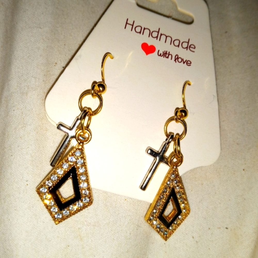 Handmade shiny diamond earrings!